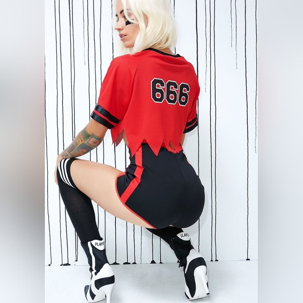 Sexy Red Black Tee Shorts Stockings Sports COSTUME Halloween